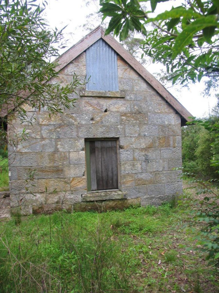 Heritage Impact Statement: Repairs to Baker's Cottage in Lane Cove National Park.