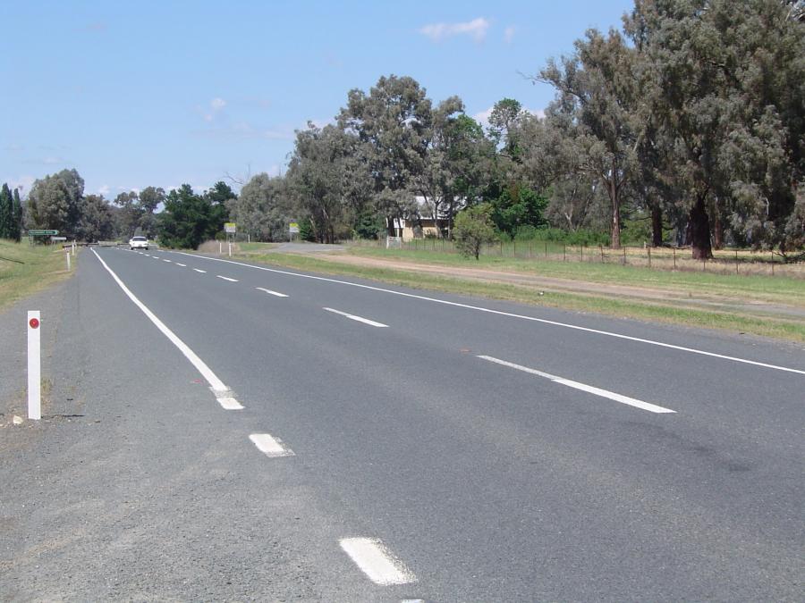 Historic Context and Archaeological Potential Report for the Hume Highway 2006 Duplication. Northern Section: Tarcutta, Kyeamba and Little Billabong Study Areas, for Archaeological & Heritage Management Solutions Pty Ltd (AHMS), for the Roads and Traffic.